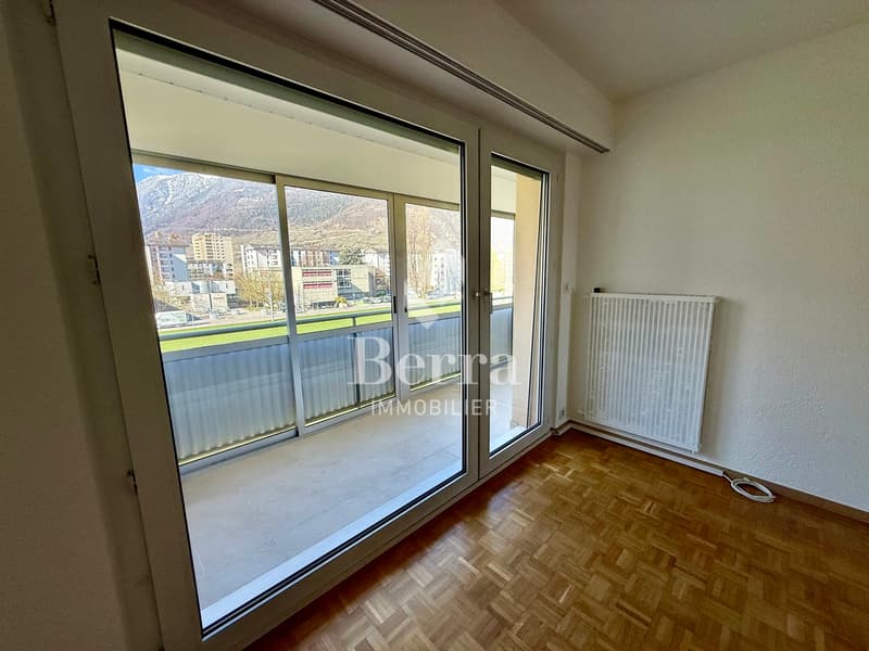Appartamento molto bello, vicino alla stazione e con vista aperta sulla Forclaz (8)