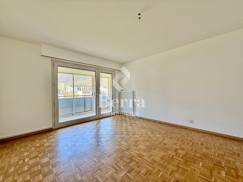 Appartamento molto bello, vicino alla stazione e con vista aperta sulla Forclaz (11)