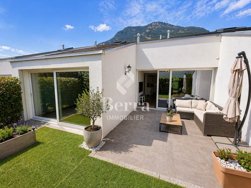 Villa a schiera affascinante e spaziosa: con camera da letto e bagno al piano terra + soffitta (5)