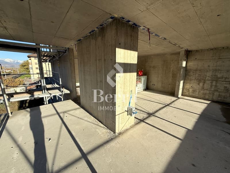 Spacious apartment in new development, superior equipment (11)