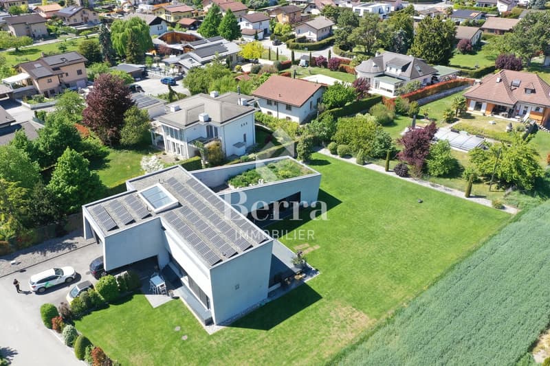 Contemporary architect villa of exception - 300 m² habitable on a plot of 2'388 m² (3)