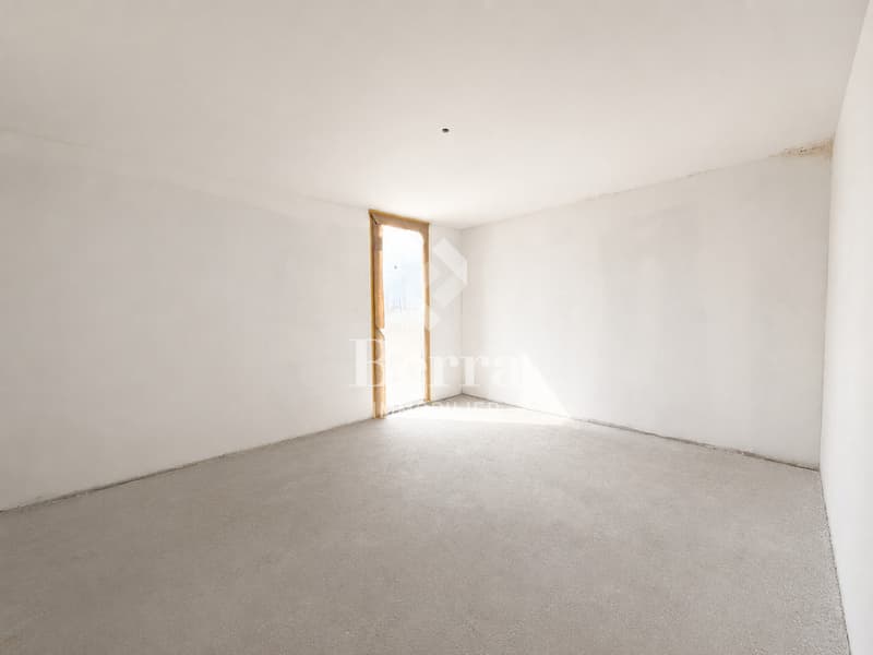 Delivery 1st August 2026 - Top floor - Lot 59 (7)