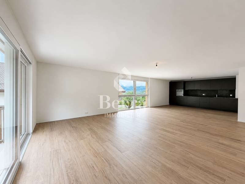 Grand appartement neuf de 4,5 pièces au 2ème étage - Ollon (13)