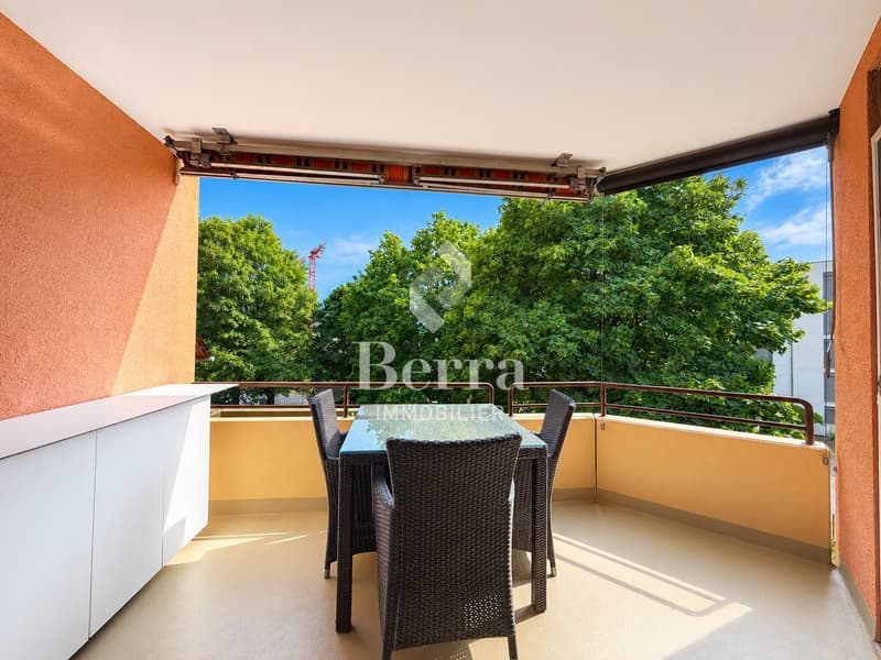 Geräumige 4.5-Zimmer-Wohnung mit Kamin, Balkon und Tiefgaragenplatz (7)