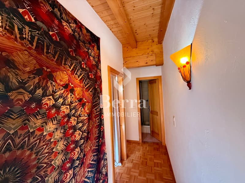 Schönes 2.5-Zimmer-Appartement mit Büro in einem Dachgeschoss-Duplex in Saillon (10)