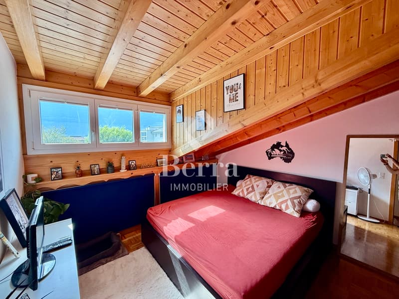 Schönes 2.5-Zimmer-Appartement mit Büro in einem Dachgeschoss-Duplex in Saillon (9)