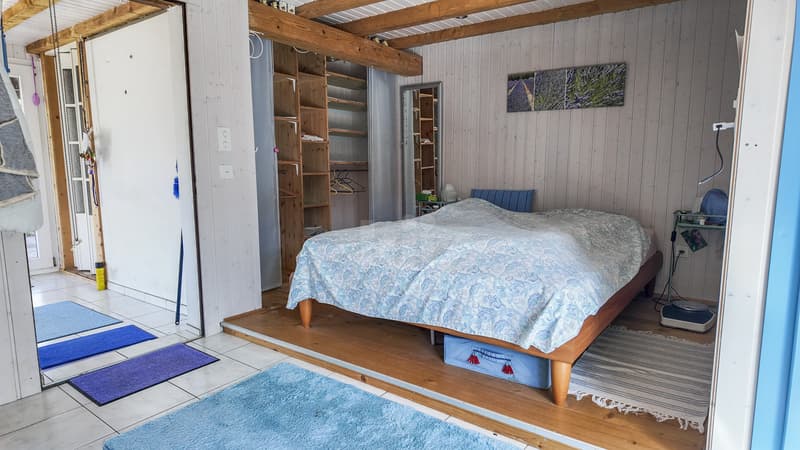 Charming chalet close to the lake (7)