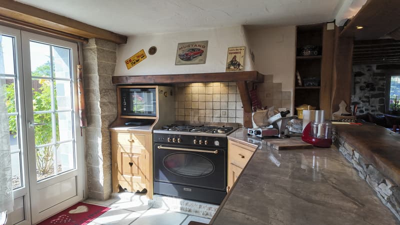 Beautiful renovated farm (1800) with garden and outdoor kitchen (4)