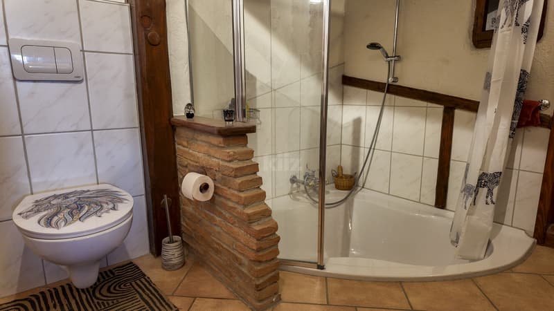 Beautiful renovated farm (1800) with garden and outdoor kitchen (6)