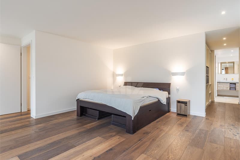 Beautiful contemporary villa of 250m2 with meticulous finishes (6)