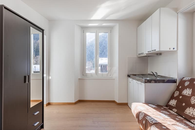 Two communicating studios with balconies and open view (6)