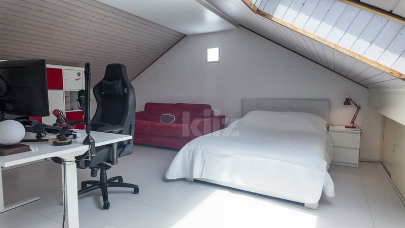 Beautiful semi-detached house, completely renovated (10)