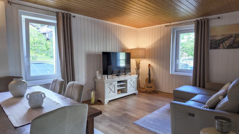 Beautiful renovated house with independent apartment (4)
