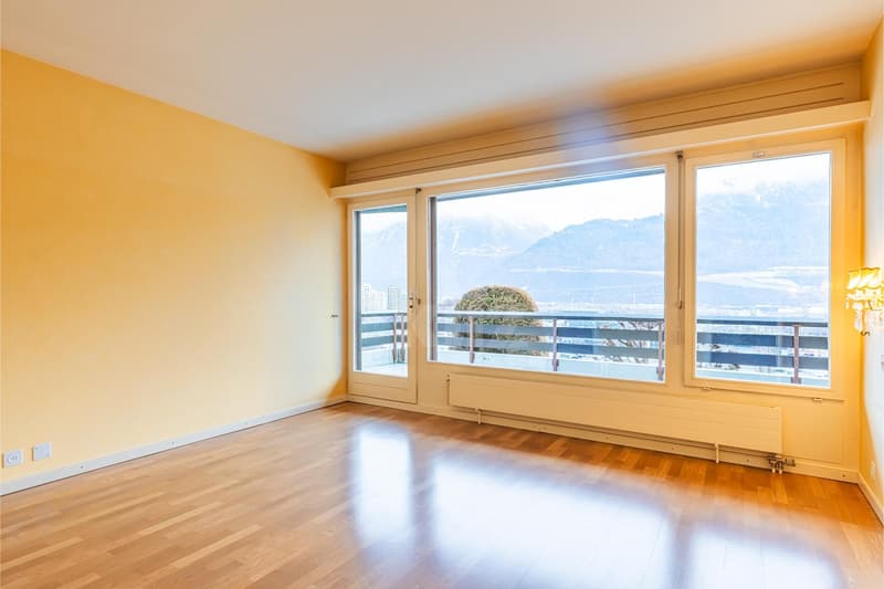 Magnifica villa individuale con studio indipendente (5)
