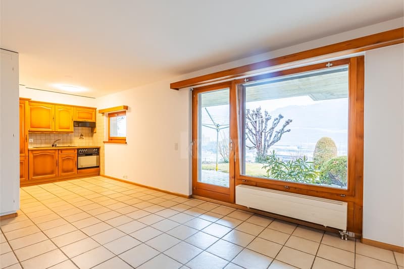 Magnifica villa individuale con studio indipendente (10)