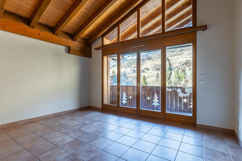 Beautiful studio with balcony and open view (2)