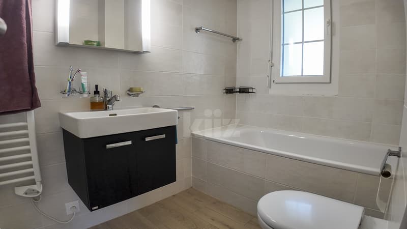 Splendid recent duplex with large balcony and panoramic view (8)