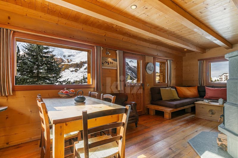 Magnificent chalet with breathtaking views of the Alps (2)