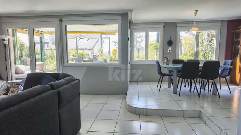 Charming duplex with garden and view of lake and mountains (3)