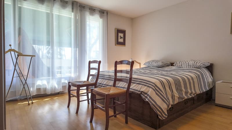 Spacious apartment with tennis and pool (5)