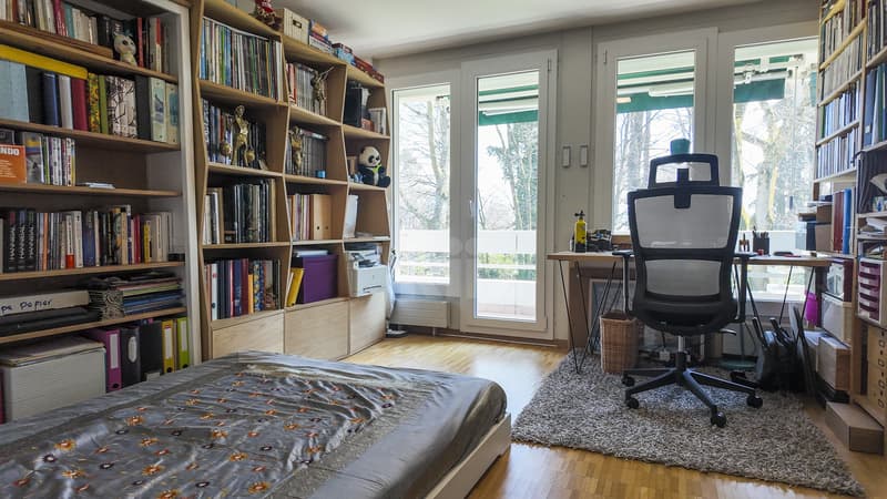 Spacious apartment with tennis and pool (7)