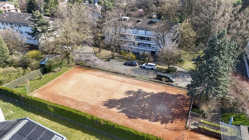 Spacious apartment with tennis and pool (11)
