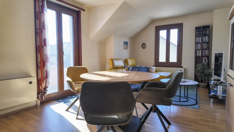 Charming house with 3 apartments close to the city center (6)