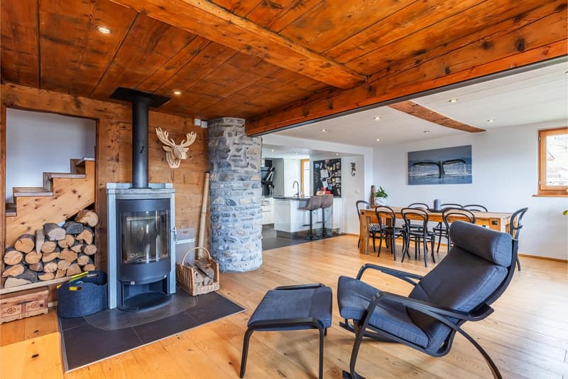 Magnificent renovated chalet with a view of the Alps (5)