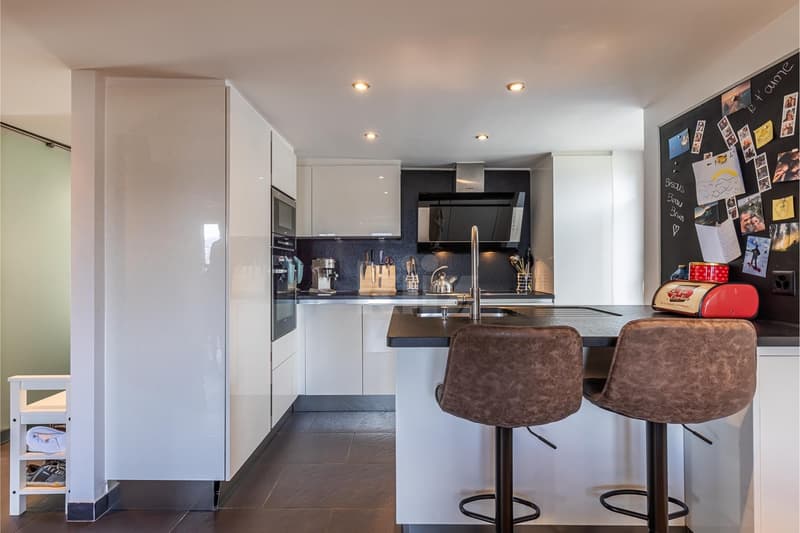 Magnificent renovated chalet with a view of the Alps (4)