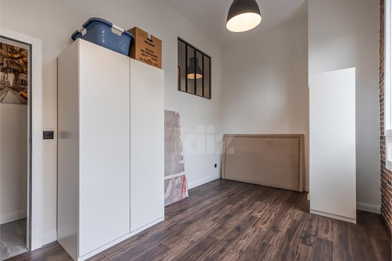 Vollständig renovierte Wohnung mit eigenem Büro (10)