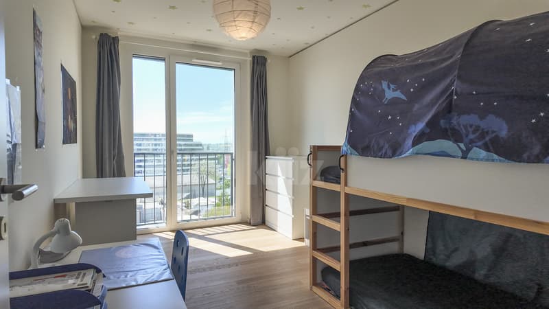 Schönes contemporary Apartment mit Loggia und freier Sicht (8)