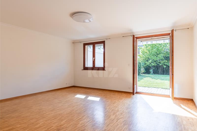 Charming semi-detached house with independent studio (2)