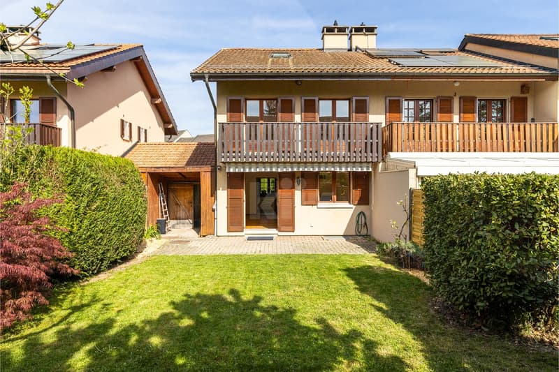 Charming semi-detached house with independent studio (12)