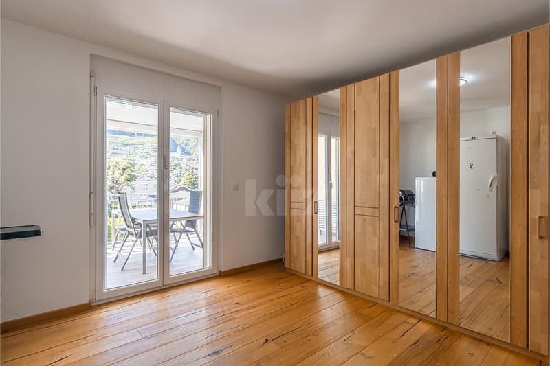Beautiful apartment with terrace and mountain view (8)