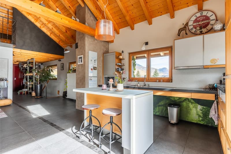Splendid architect's villa with independent apartment (4)
