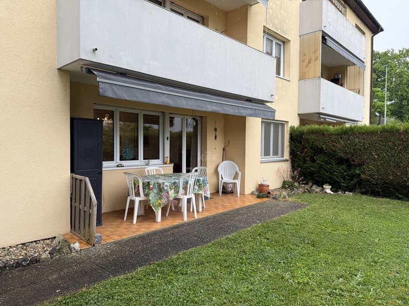 Beautiful apartment with covered terrace and garden (10)
