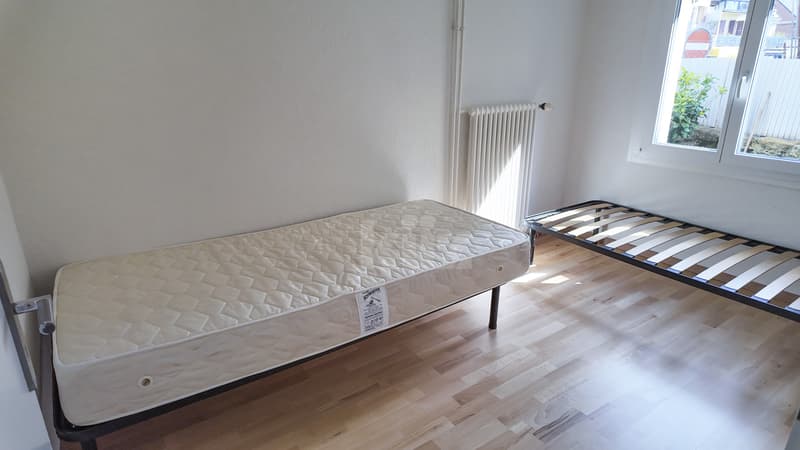 Appartamento completamente ristrutturato con terrazza e giardino (10)