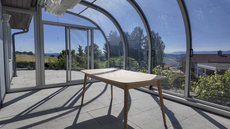 Family house with large garden and open view (2)