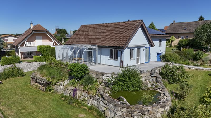 Family house with large garden and open view (11)