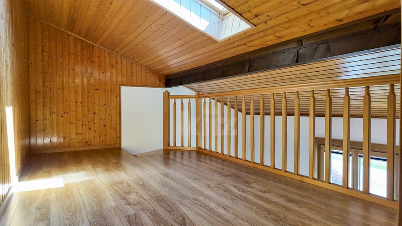 Family house with large garden and open view (8)