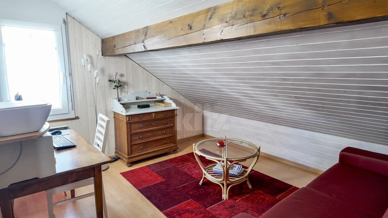 Charming individual house with four-season veranda (10)