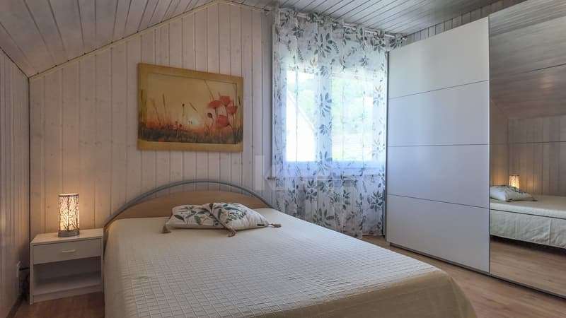Charming individual house with four-season veranda (9)