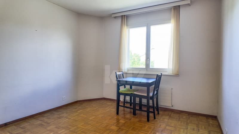 Charming apartment with balcony close to the Lake (10)