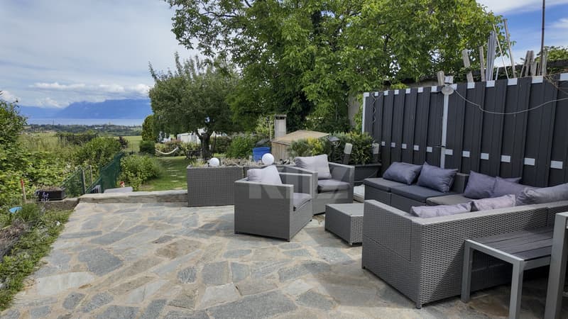 Charmante maison mitoyenne avec grand jardin et vue dégagée (10)