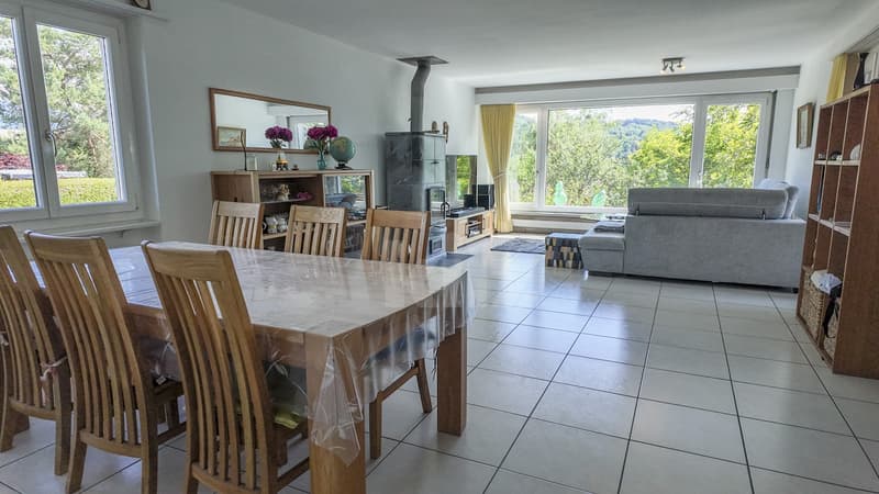 Villa nella quiete ideale situata (2)