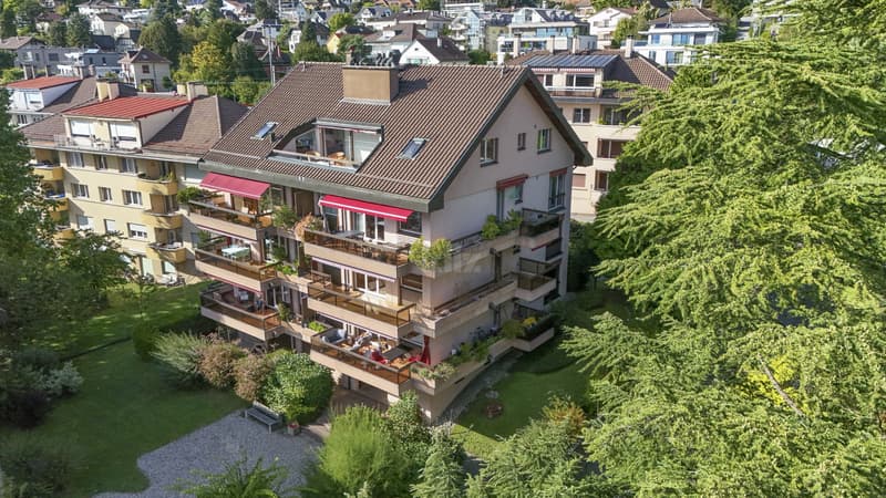 Raro! Bel appartamento con balcone e vista eccezionale (6)