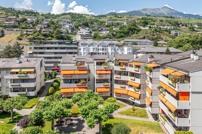 Apartment on the top floor with terrace (12)