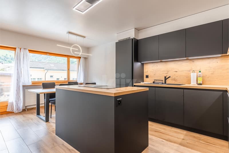 Schönes Apartment mit Balkon und Bergblick (4)