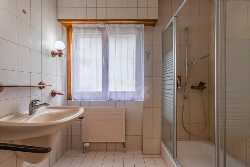 Schönes Apartment mit Balkon und Bergblick (10)