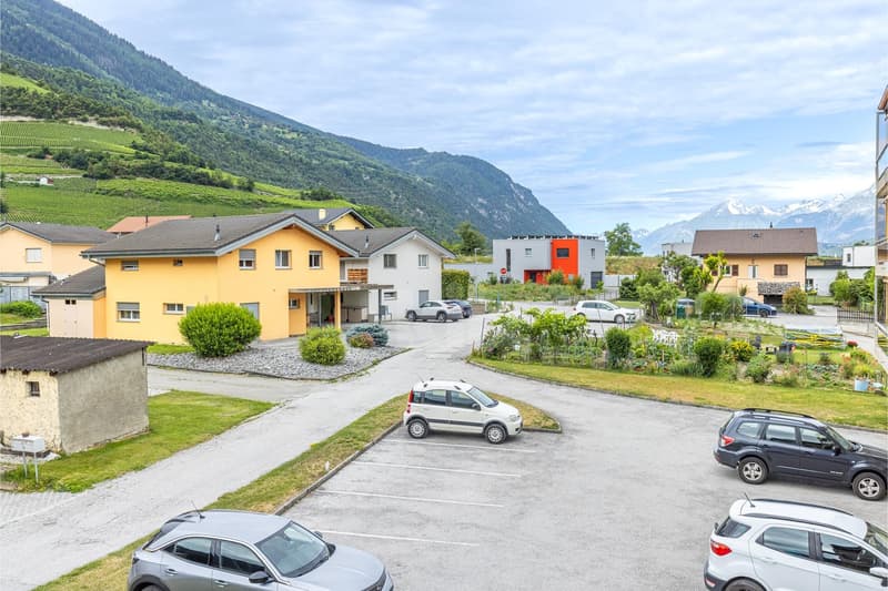 Schönes Apartment mit Balkon und Bergblick (12)